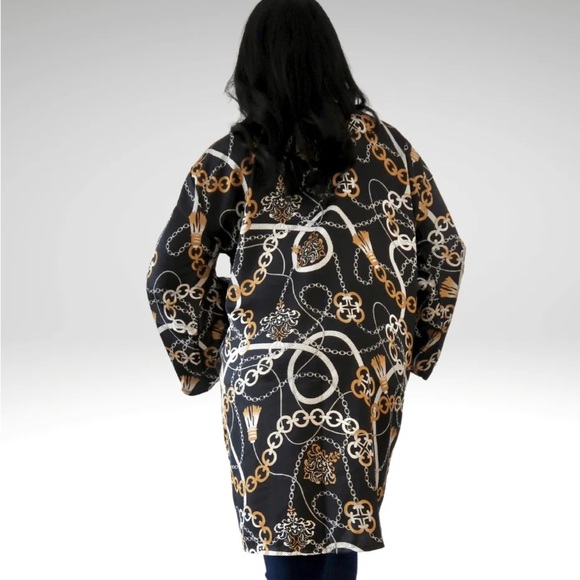 NWT Justin and Taylor Chic Black and Gold Kimono, cover up, light airy cardigan - Picture 2 of 7